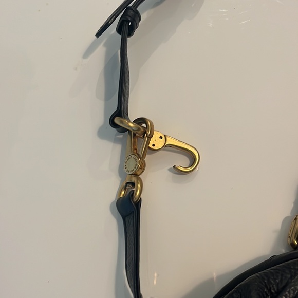 Mark Jacobs black cross body bag - Picture 3 of 3